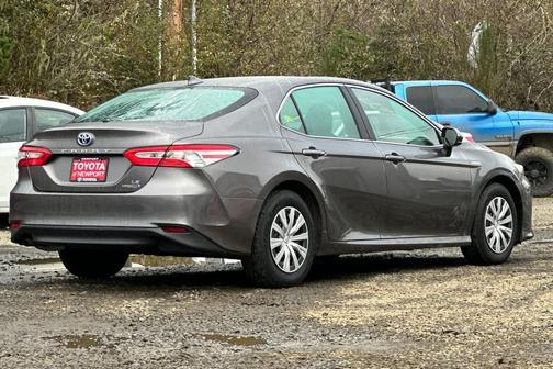 2019 Toyota Camry Hybrid LE