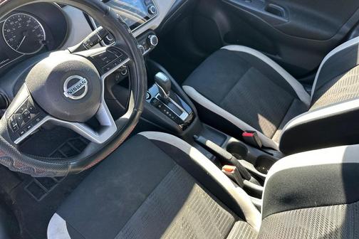 2021 Nissan Versa 1.6 SV