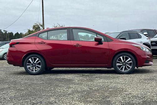 2021 Nissan Versa 1.6 SV