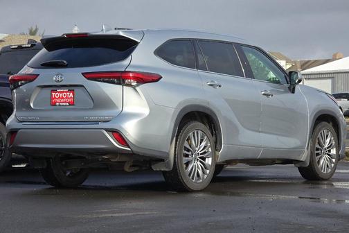 2020 Toyota Highlander Platinum