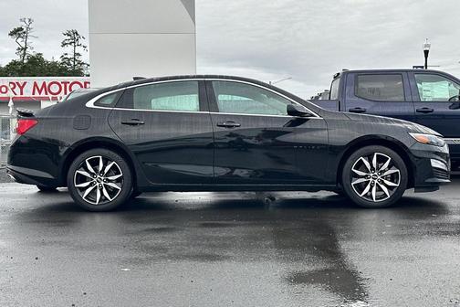 2023 Chevrolet Malibu FWD RS
