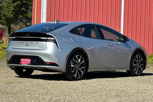 2025 Toyota Prius Plug-In Hybrid XSE Premium