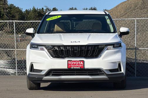 2024 Kia Carnival LX