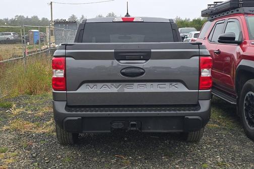Carbonized Gray Metallic 2025 Ford Maverick XL