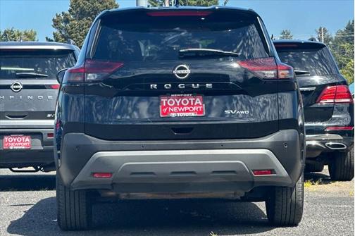 2022 Nissan Rogue SV