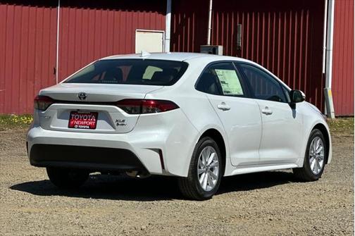 2025 Toyota Corolla Hybrid XLE