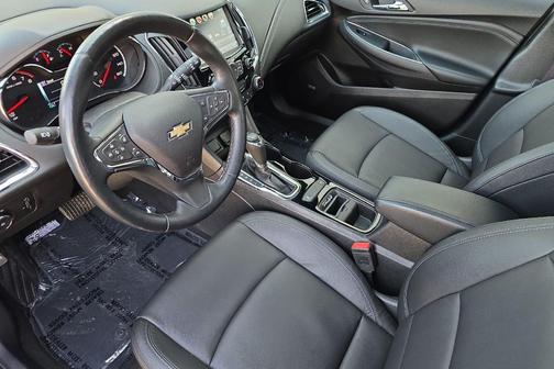 Black 2017 Chevrolet Cruze Premier