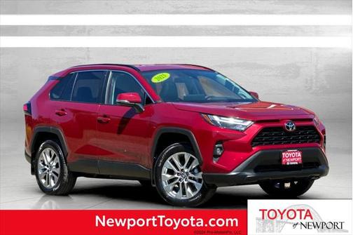 2025 Toyota RAV4 XLE Premium