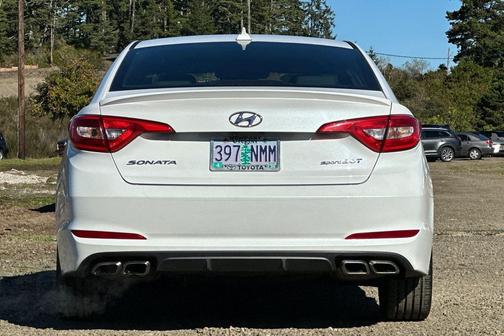 2017 Hyundai SONATA Sport 2.0T