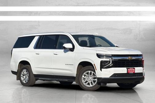 2025 Chevrolet Suburban LS