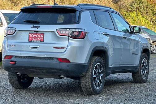 2024 Jeep Compass Trailhawk