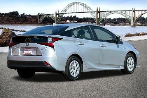 2022 Toyota Prius L