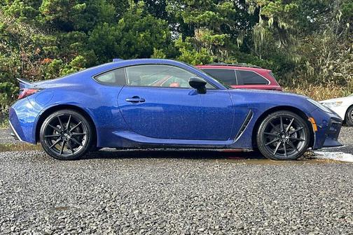 2024 Toyota GR86 Premium