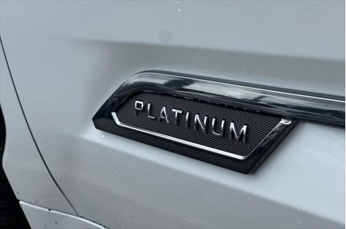 2025 Toyota Tundra Hybrid Platinum