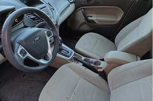 2017 Ford Fiesta SE