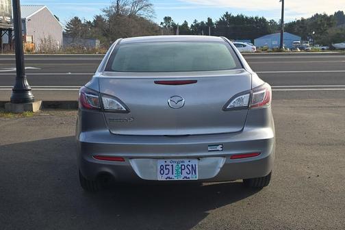 2013 Mazda Mazda3 i SV