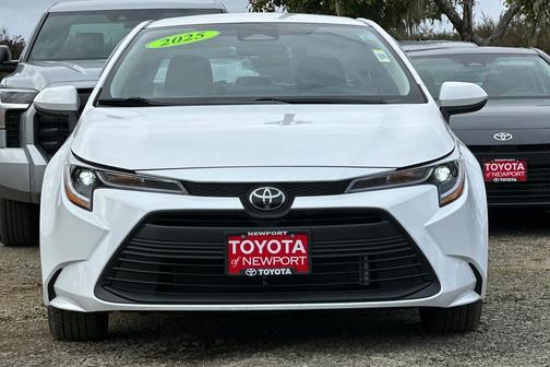 2025 Toyota Corolla LE