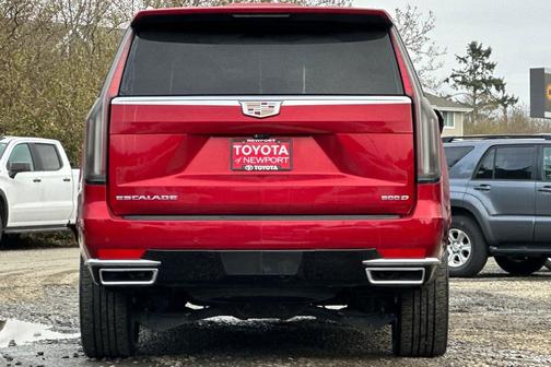 2022 Cadillac Escalade Premium Luxury