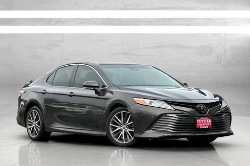 2018 Toyota Camry XLE