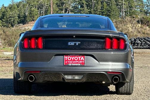 2017 Ford Mustang GT