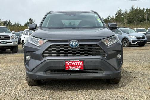 2021 Toyota RAV4 Hybrid XLE