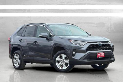 2021 Toyota RAV4 Hybrid XLE