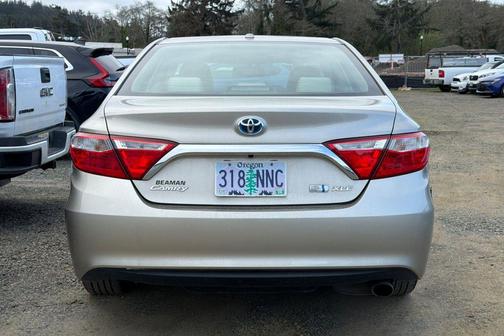 2015 Toyota Camry Hybrid XLE