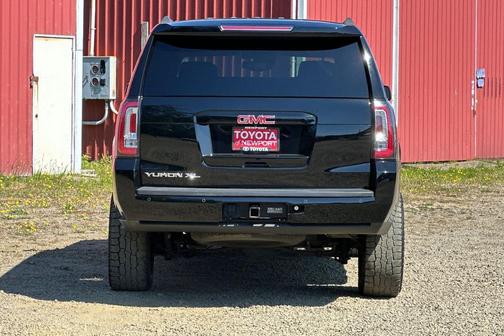 2017 GMC Yukon XL SLT