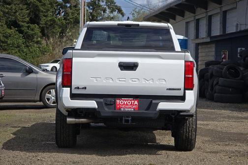 2026 Toyota Tacoma Hybrid TRD Off Road