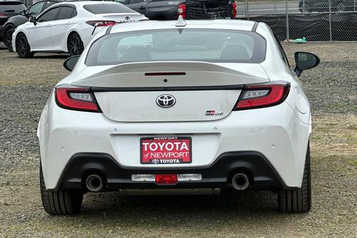 Halo 2026 Toyota GR86 Premium