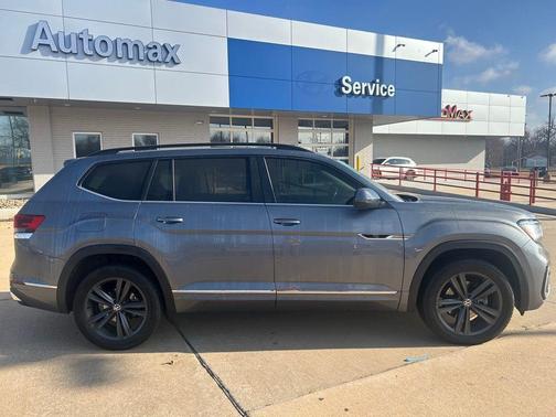 2021 Volkswagen Atlas 3.6 V6 SE w/ Technology R-Line