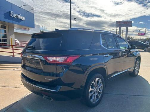 2020 Chevrolet Traverse Premier