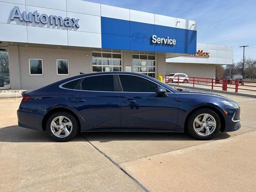 2021 Hyundai SONATA SE