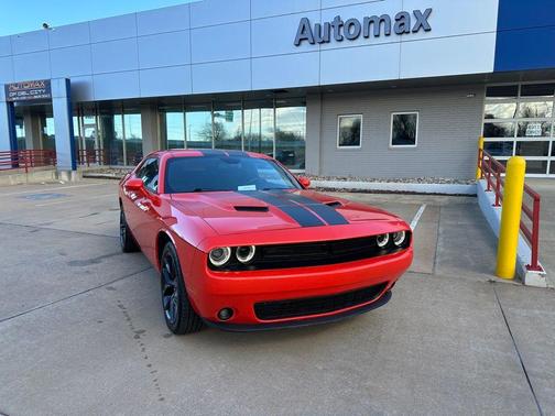 2021 Dodge Challenger SXT