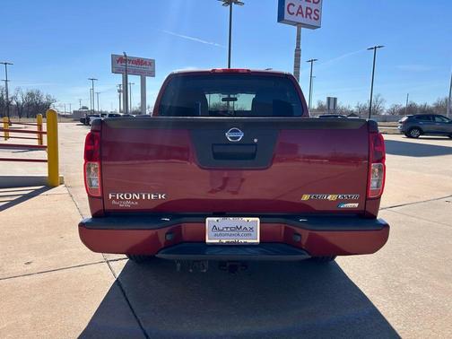 2019 Nissan Frontier Desert Runner