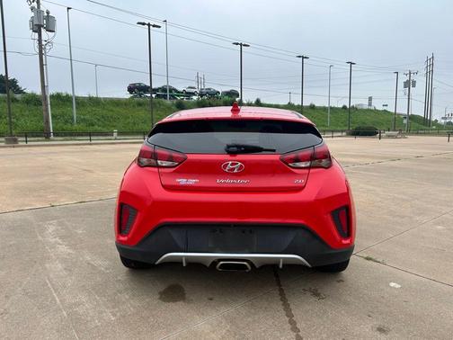 2019 Hyundai Veloster 2.0
