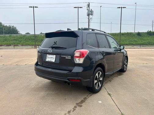 2017 Subaru Forester 2.5i Limited