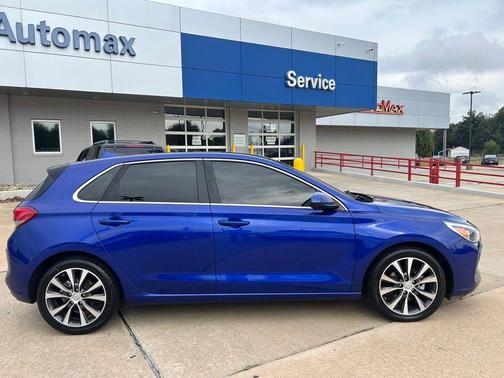 2019 Hyundai Elantra GT Base