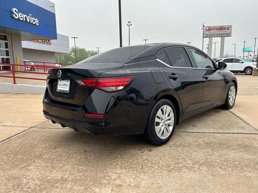 Black 2022 Nissan Sentra S