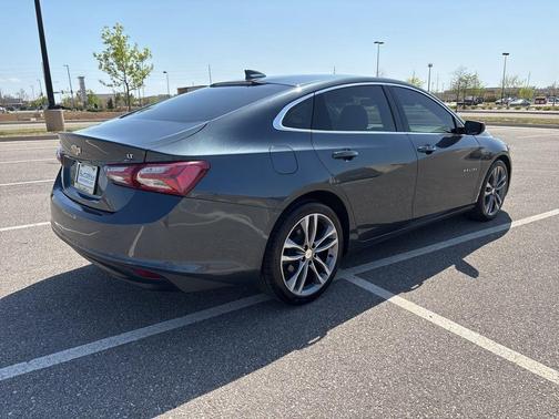 2021 Chevrolet Malibu LT