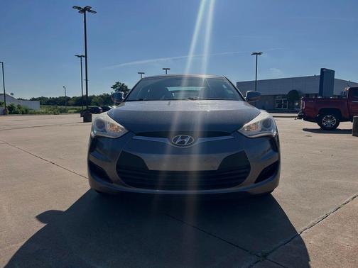 2014 Hyundai Veloster Base