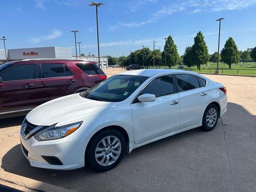 2016 Nissan Altima 2.5 S
