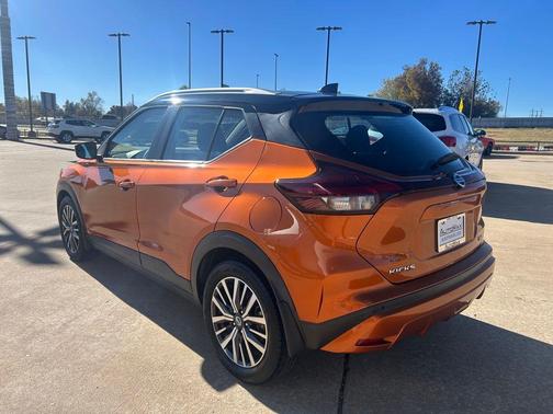 2021 Nissan Kicks SV