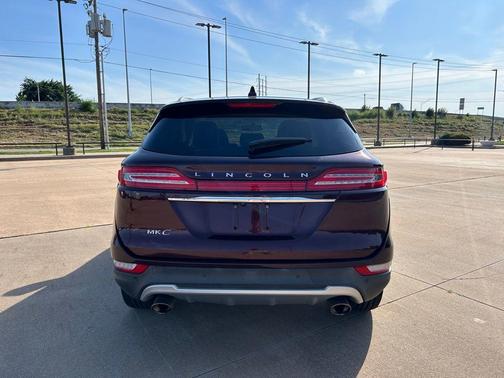 2019 Lincoln MKC Standard