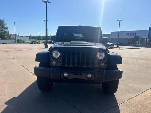 2018 Jeep Wrangler JK Unlimited Altitude