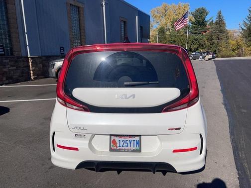 2022 Kia Soul GT-Line 2.0L