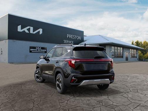 2025 Kia Seltos EX