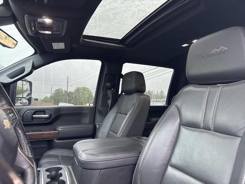 2023 Chevrolet Silverado 3500 High Country