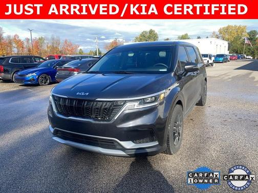 2024 Kia Carnival LX