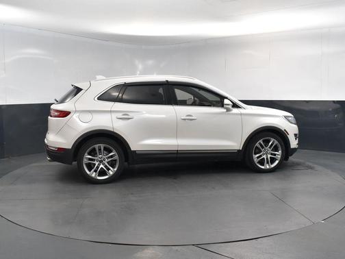 2015 Lincoln MKC Base